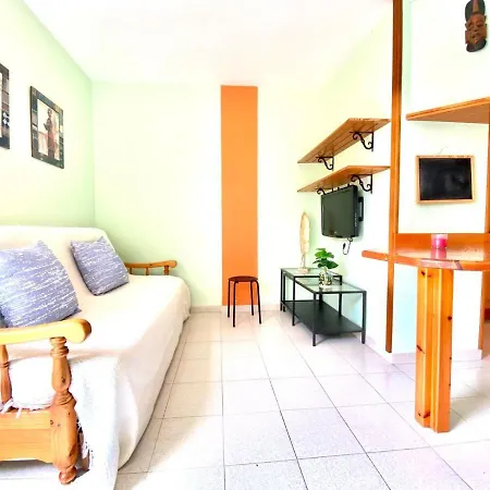 Appartement Comodo Apartamento De Un Con Vistas A La Piscina En *
