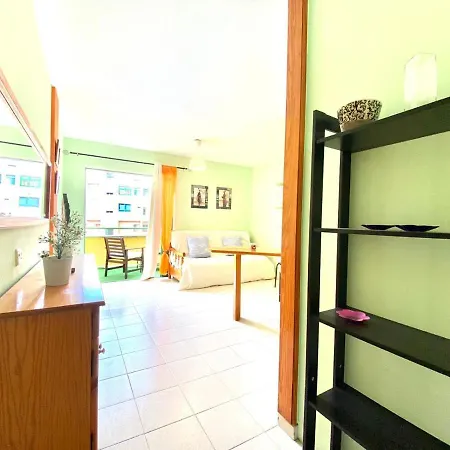 Comodo Apartamento De Un Con Vistas A La Piscina En Appartement *