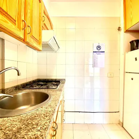 Comodo Apartamento De Un Con Vistas A La Piscina En *